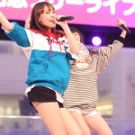 沖縄出身の7人組ガールズグループ・Chuning Candyが激しいダンスパフォーマンスで東京初ライブを披露！