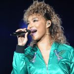 【 写真特集】Crystal Kayが『何度でも』などヒット曲を伸びやかな歌声で熱唱！12000人のオーディエンスを魅了！＜神戸コレクション2018 S/S＞