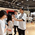 EXILE橘ケンチ 世界、Flower重留真波 中島美央が仙台で被災地の子供たちにダンス教室を開催！東日本大震災の復興支援ソング「Rising sun」の振り付けを指導！