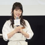 川栄李奈が「メイク顔リフレッシュ酒場」で居酒屋店員に扮し、フォーリンラブと居酒屋風トーク！