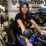 【写真特集】華やかでセクシーなコスチュームのコンパニオンが登場!<第45回東京モーターサイクルショー>