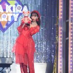 藤田ニコルがクマの人形を片手に真っ赤なドレスでViVi Night 2018に登場！瑛茉ジャスミン、八木アリサ、古畑星夏らViViモデルが大集結！