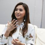 【独占取材PART２】小室哲哉、浅倉大介からなるユニット「PANDORA」の フィーチャリングボーカルBeverlyと次世代ユニットX21から選抜されたAXL21が スーパークリエイターと共に主題歌、挿入歌を歌う『仮面ライダービルド』について語り合う！