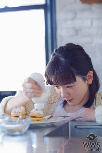 “朝ドラ”「半分、青い。」ヒロイン永野芽郁に密着したPHOTO BOOKが本日発売！　「女優のお仕事は他には変えられない楽しさがあります」。永野芽郁の奮闘と成長が収められたメモリアルな1冊！