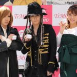 エイプリルフールにサプライズ！渋谷にhydeとYOSHIKI現る!?