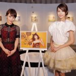 清川あさみ個展「ADASTRIA 美女採集」by ASAMI KIYOKAWA プレスプレビュー “アーティスト清川あさみ”と“桐谷美玲”が登場 今回の個展を一足先に見た桐谷美玲は、 「感動しきり。見入ってしまって、ずっと見たくて時間が足りないくらいでした。」