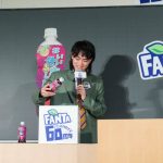黄色い声援の中、「ファンタ宣伝部長」 菅田将暉がサプライズ登場！ 「ファンタ」60周年記念“カンパイ”特別授業を開催 菅田将暉さんが東京03 飯塚悟志にムチャぶり連発！？