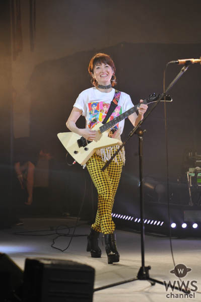荻野目洋子 再ブレイク後、初めてのワンマンライブ開催 驚異のロングセラーを記録中の「ダンシング・ヒーロー」に 満員のファン熱狂！！