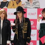 エイプリルフールにサプライズ！渋谷にhydeとYOSHIKI現る!?