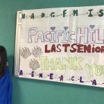 Cheeky Parade最年少の鈴木真梨耶がロサンゼルスの高校を無事卒業！！