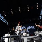 【ライブレポート】THE ORAL CIGARETTESがJAPAN JAM 2018の2日目、SKY STAGEに登場！ テンション全開でオーディエンスを煽りまくる！