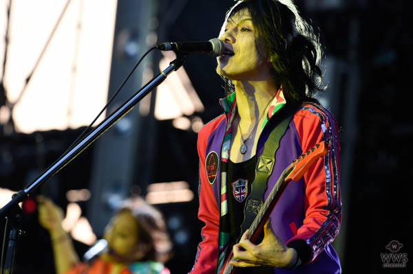 【ライブレポート】hide with Spread Beaverが黄昏時に起こした奇跡。 hideがそこにいるかのような夢の生ステージに会場は歓喜繚乱！