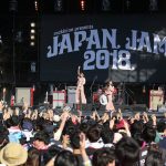 SCANDALが「JAPAN JAM 2018」に初登場！野外ステージで勢いのあるライブパフォーマンスを披露！