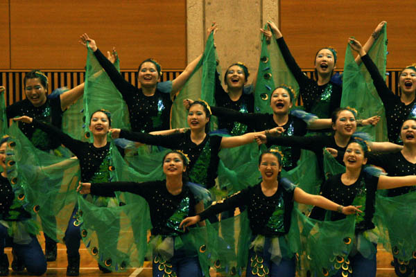バブリーダンス 登美丘高校ダンス部に続く学校はどこか？西にユーモアダンス集中か！？