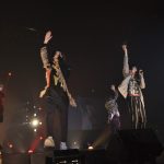  “音楽”と“ファッション”個性的なジャケットを着こなすXOX！ 東京ストリートコレクションに登場！ニューシングル『OVER』を含む全3曲熱唱！