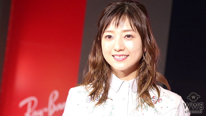 【動画】伊藤千晃がサングラス姿で告白？！ 渋谷にRay-Banフラッグショップオープン！