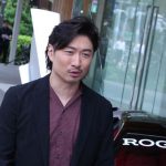 MAKIDAIが約4000万円の高級時計を身につけ、ランボルギーニに乗り登場！