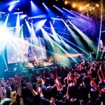 【ライブレポート】back numberがルナフェスMOON STAGEで切なさたっぶりに熱唱！ 『瞬き』では歌い出しからオーディエンスの心を奪う！