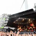 【ライブレポート】METROCK トップバッターKEYTALK！『Summer Venus』含む夏らしい9曲披露！！寺中はハート型サングラスで盛り上げる！