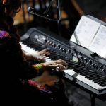 Chara、1つ1つの音の大切さを届ける繊細な小編成バンドでの全国ツアーファイナル！ 音と寄り添うアットホームなライブパフォーマンスで会場いっぱいの心に暖かな火を灯す！