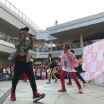 DA PUMP、話題のダサかっこいい!?新曲「U.S.A.」デジタルチャート席巻！楽しくて仕方がないと話題のリリースイベントで“たまプラーザ テラス”をライブ会場の盛り上がりに！