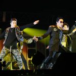 RADIO FISHとチームしゃちほこのコラボステージは4曲ノンストップ!!『BURNING FESTIVAL』を初パフォーマンス!