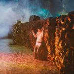 水曜日のカンパネラ、2018年初のワンマンライブは富士の大自然で絵の中の世界のような幻想的なパフォーマンスで観客を魅了！