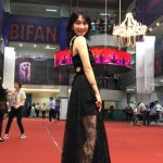 知英、国際ファン?スティック映画祭2018 セクシードレスを纏いレッドカーペット登場！