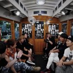 UVERworld 9年ぶりのベストアルバムデイリー2位、渋谷騒然(？)街中を周遊したLINE LIVEでは約23万人が視聴！