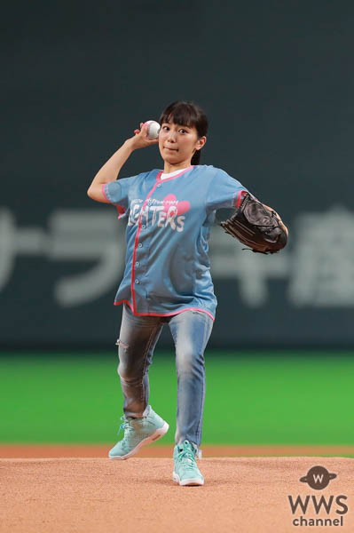 miwa、ノーバンの神ピッチング？！日本ハムファイターズ女性向けイベント『ヒロイン(ハート)デイズ』で人生初の始球式に登場