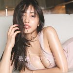 いよいよ発売！ グラビア各誌を席巻した元祖モグラ・佐野ひなこが、2年ぶりに写真集の撮り下ろしに挑戦！