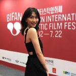 知英、国際ファン?スティック映画祭2018 セクシードレスを纏いレッドカーペット登場！