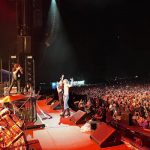 フジロックのDJ SkrillexステージにYOSHIKIが「Endless Rain」でサプライズ登場！EDMサウンドにクラシックとロックという奇跡のコラボレーション！！