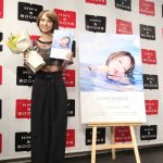 SCANDAL HARUNA がファースト写真集「SOMEWHERE」で初水着を披露!「今後の目標は結婚や出産をしても音楽活動を継続すること」