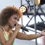 Crystal Kayが神宮球場メインステージに出演！〈2018神宮外苑花火大会〉