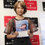 SCANDAL HARUNA がファースト写真集「SOMEWHERE」で初水着を披露!「今後の目標は結婚や出産をしても音楽活動を継続すること」