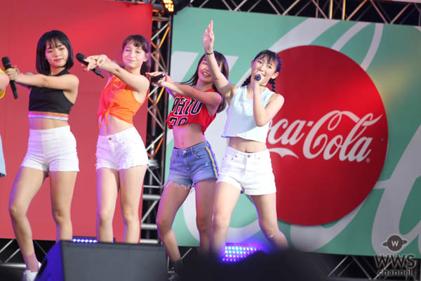 【ライブレポート】Chuning Candy(チューニングキャンディー)が夏らしいヘソ出しファッションで野外ライブパフォーマンス！