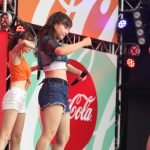 【ライブレポート】Chuning Candy(チューニングキャンディー)が夏らしいヘソ出しファッションで野外ライブパフォーマンス！