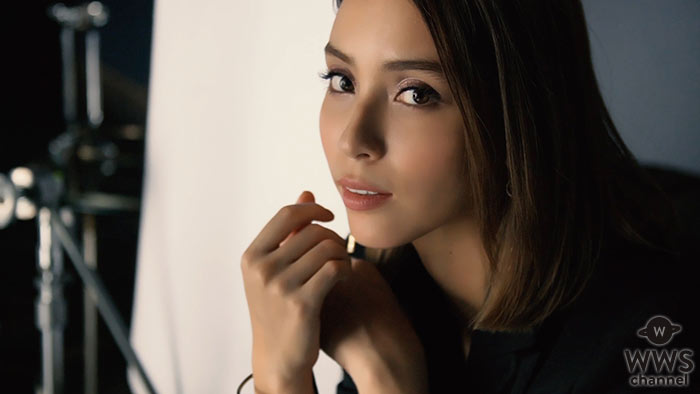 【動画】『JJ』専属モデル滝沢カレンがクールな表情でCM出演！