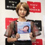 SCANDAL HARUNA がファースト写真集「SOMEWHERE」で初水着を披露！「今後の目標は結婚や出産をしても音楽活動を継続すること」