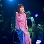 【ライブレポート】川嶋あい、「同じ時間と空間を分かち合えたことが心から幸せです」15周年アニバーサリーライブを開催！