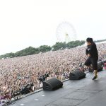 【ライブレポート】岡崎体育がGRASS STAGEにトップバッターとして登場！観客の多さに感激しながらも『感情のピクセル』含む10曲披露！＜ROCK IN JAPAN FESTIVAL 2018＞