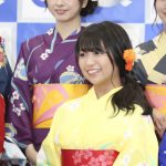 SUPER☆GiRLS・浅川梨奈「白石麻衣を超えたい」！エイベックス・グラビアブック発売記念会見に浴衣姿でPR！