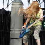 打首獄門同好会が「ROCK IN JAPAN FESTIVAL 2018」3日目のLAKE STAGEに堂々の登場！魚！肉！米！そして歯？歯科医師ラッパーまでゲスト参戦し、食べ物の曲でアゲまくる。