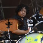 【ライブレポート】ZAZEN BOYSが新メンバーMIYAが加入して初のフェス参戦に会場から歓喜の声が！「ROCK IN JAPAN FESTIVAL 2018」3日目、HILLSIDE STAGEに登場！