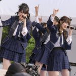 BNK48が海外アイドル初のTIFに参戦!熱気の野外ステージで『RIVER』を力強く披露!