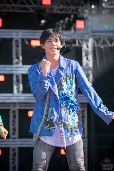 超特急、「a-nation2018」に出演！ 炎天下の中笑顔弾けるライブでスタジアムを席巻！！