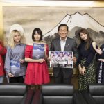 ベイビーレイズJAPAN、ラストライブまで残り1ヶ月！山中湖村村長を表敬訪問！！