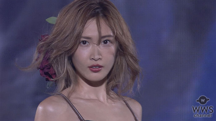 【動画】紗栄子が黒のへそ出しコーデでトップバッターで登場！神コレ初出演を飾る！