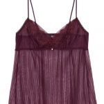 アーティスト・モデルの伊藤千晃が着用！「アンフィ」より、リッチな谷間が叶う『グラマリッチブラ』の最新コレクションが登場！！